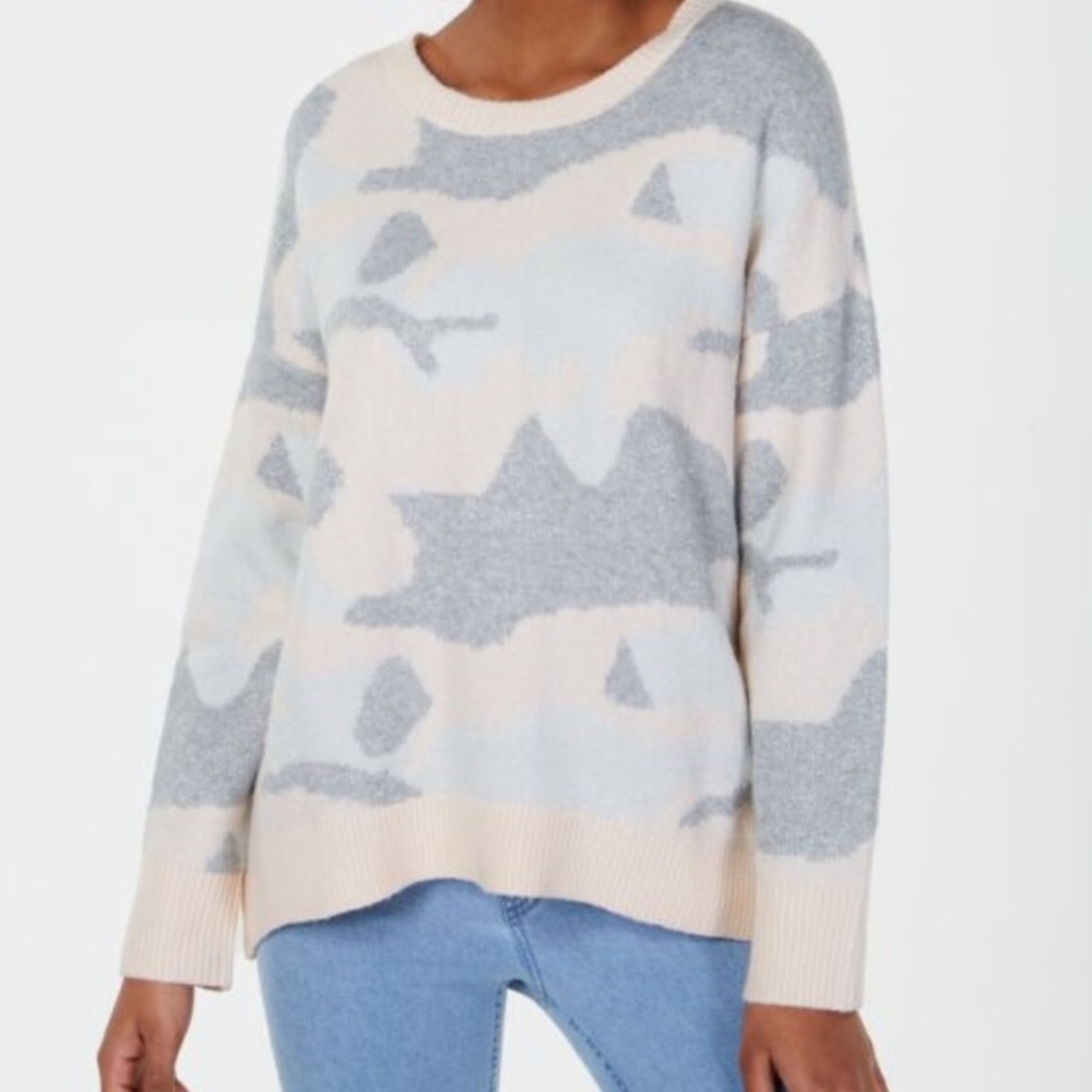 NWOT Camo print oversized sweaters